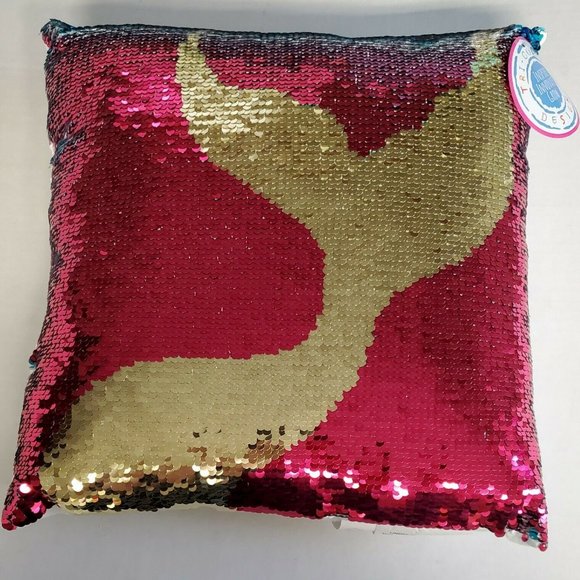 NWT Sparkly Charming Charlie Blue & Pink Reversible Mermaid Tail Sequin Pillow - Picture 6 of 7